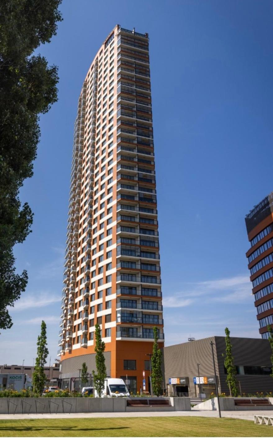 Klinger Apartment Братислава Екстер'єр фото